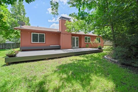 8914 Sparkling Creek Drive Austin TX 78729