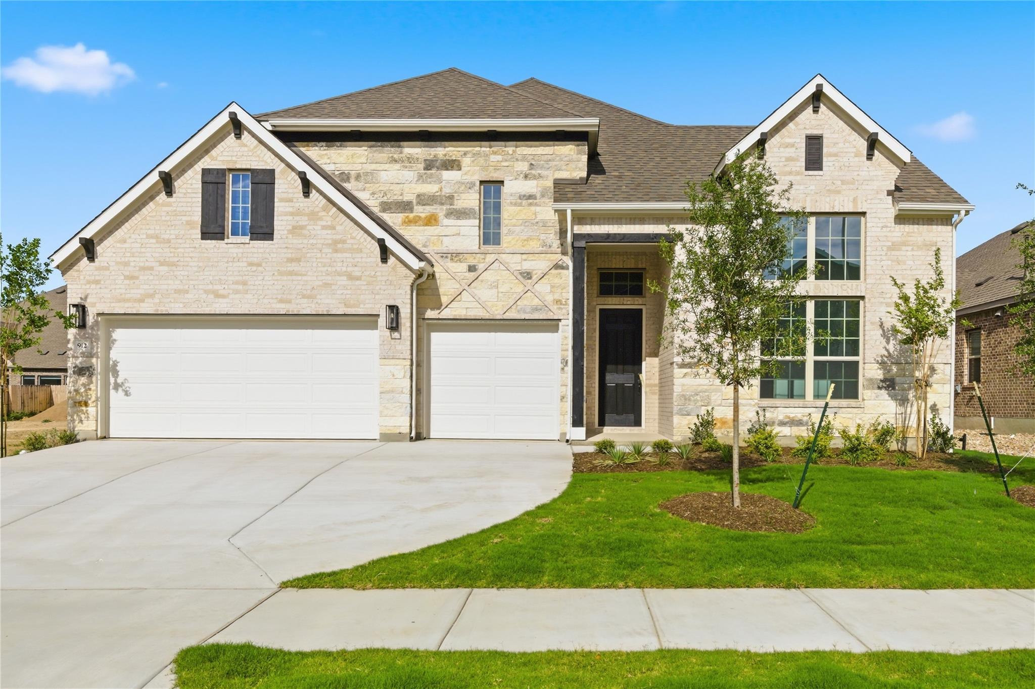 912 Landing Lane Leander TX 78641
