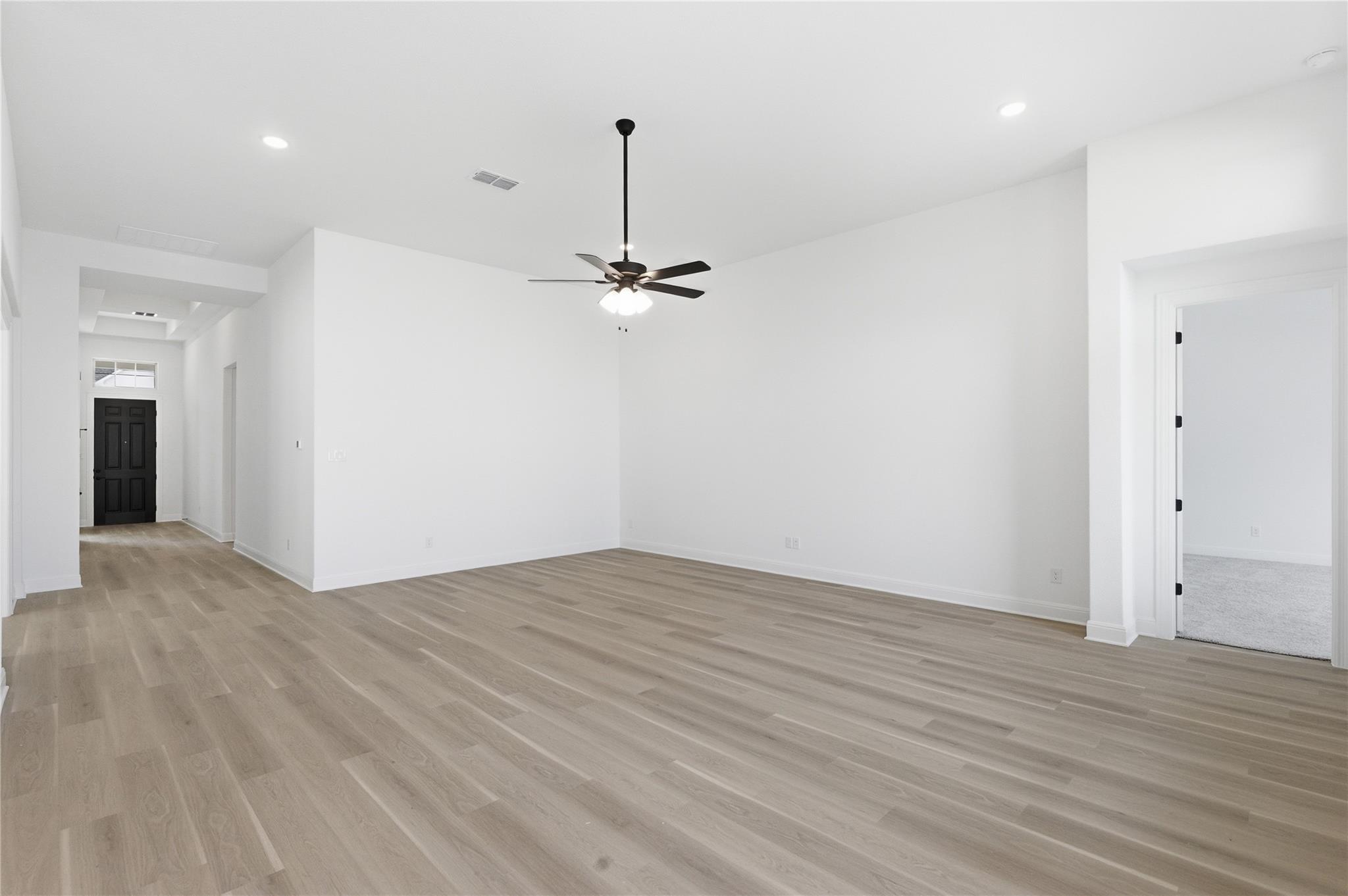 912 Landing Lane Leander TX 78641