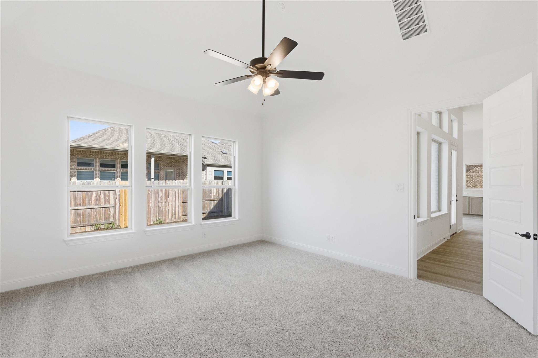 912 Landing Lane Leander TX 78641