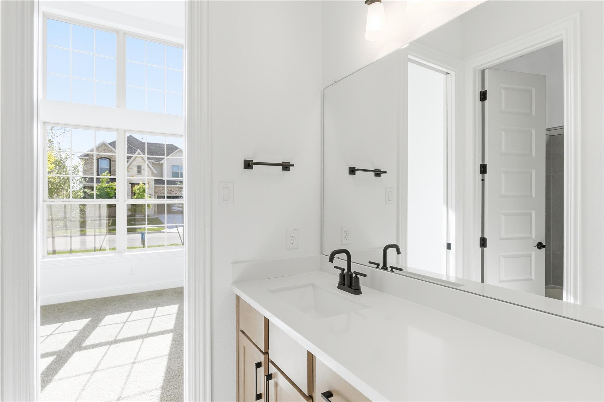 912 Landing Lane Leander TX 78641