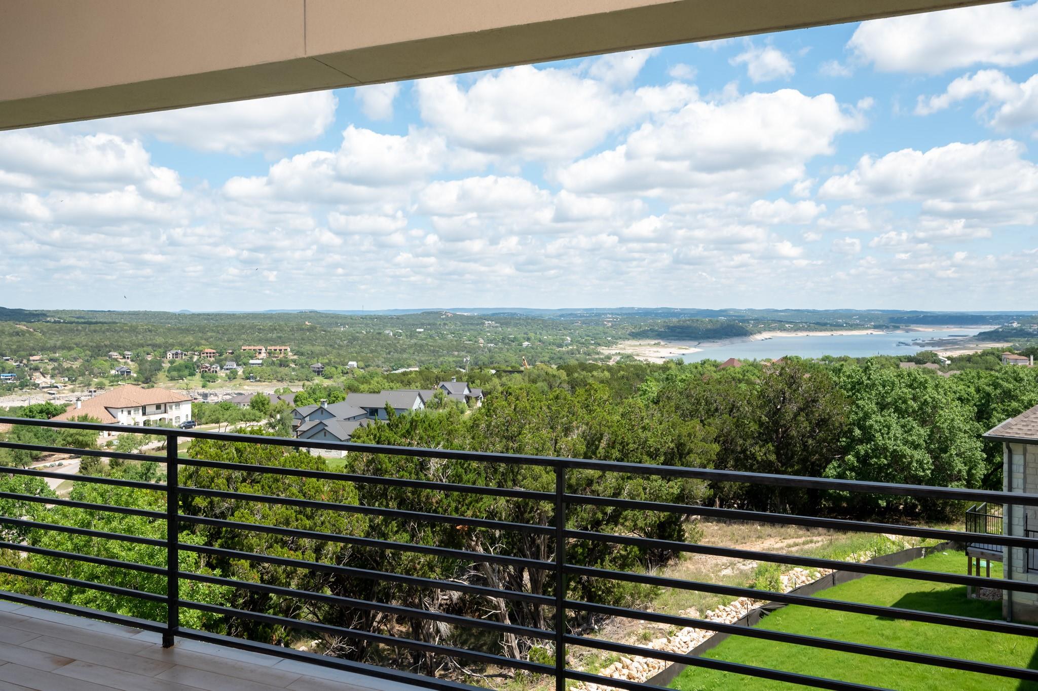 2502 Sunset Vista Circle Spicewood TX 78669