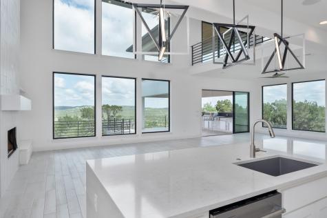 2502 Sunset Vista Circle Spicewood TX 78669