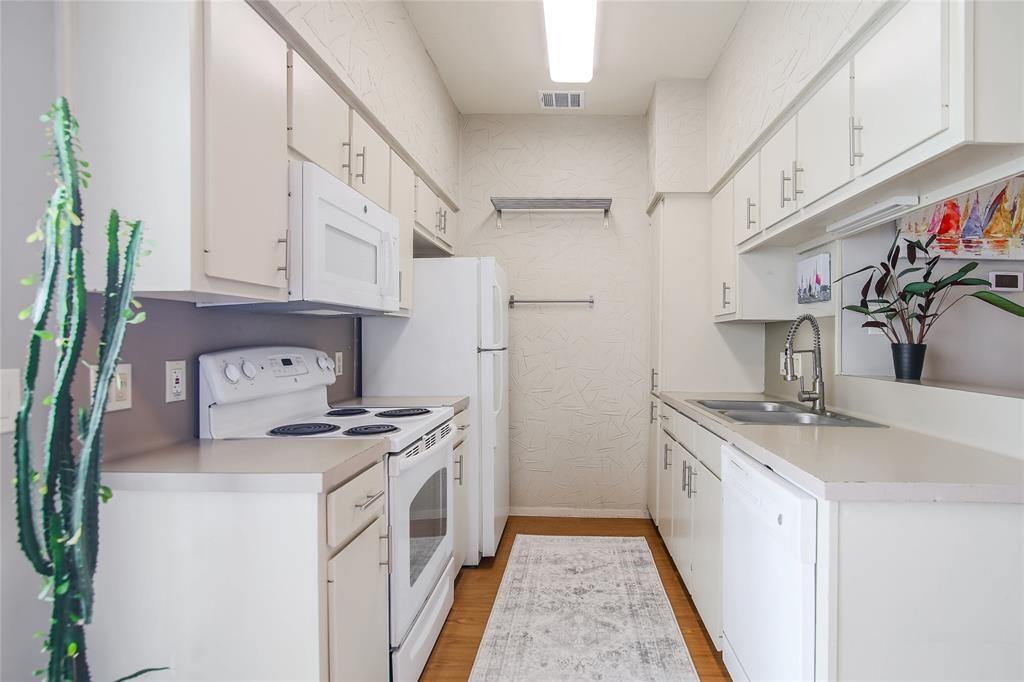 106 E 30th Street Austin TX 78705