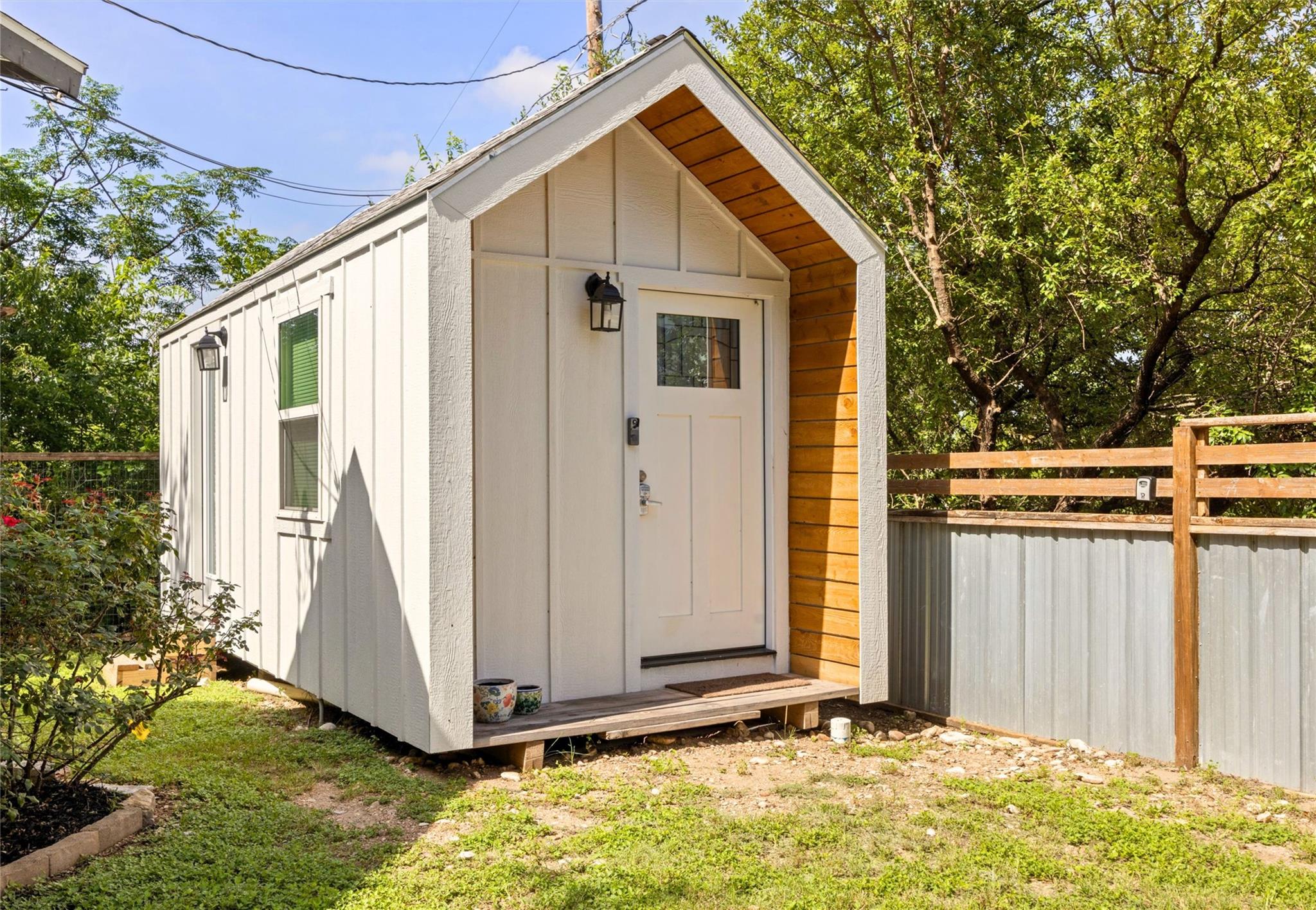 1167 Ridgeway Drive Austin TX 78702