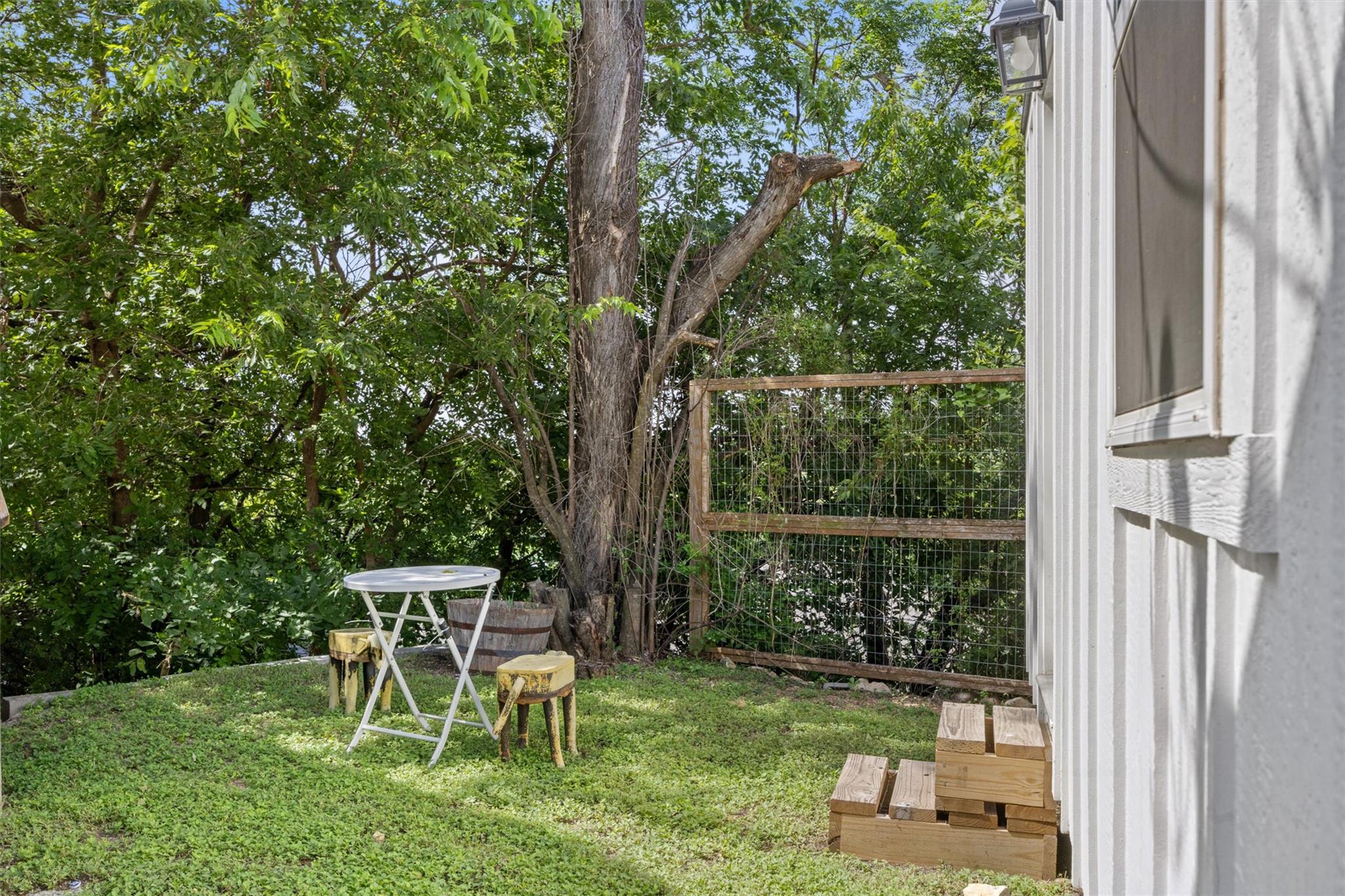 1167 Ridgeway Drive Austin TX 78702