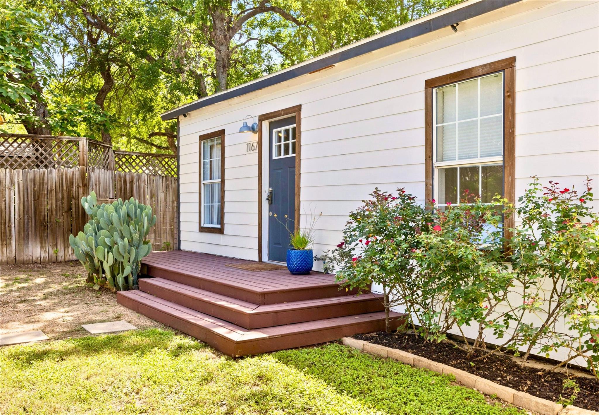 1167 Ridgeway Drive Austin TX 78702