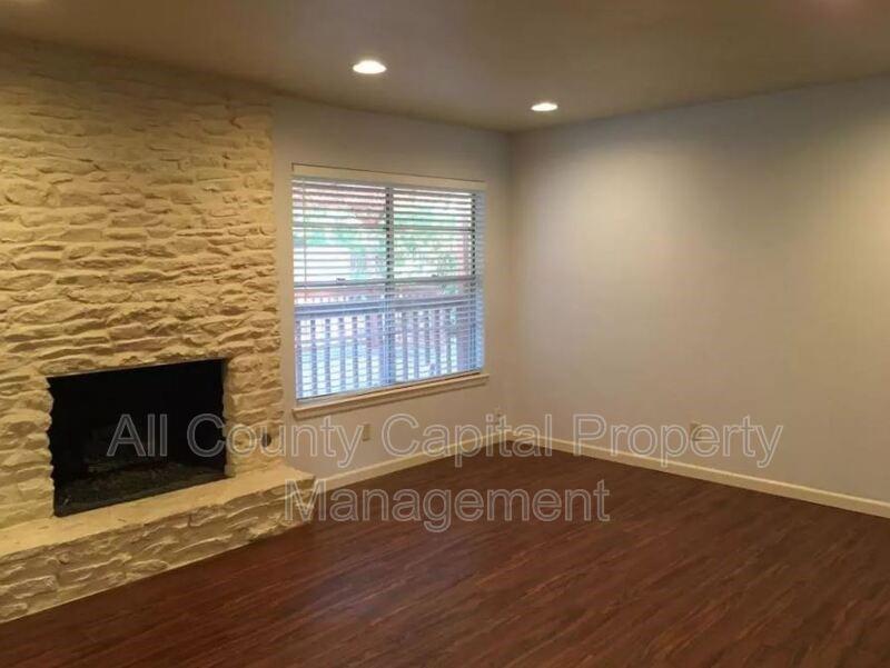 2102 Pompton Drive Austin TX 78757