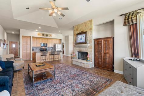 1908 Kahala Sunset Drive Spicewood TX 78669
