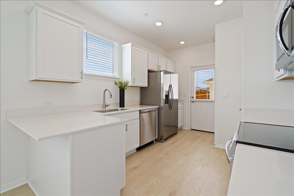 2524 Caleb Asher Loop Round Rock TX 78665