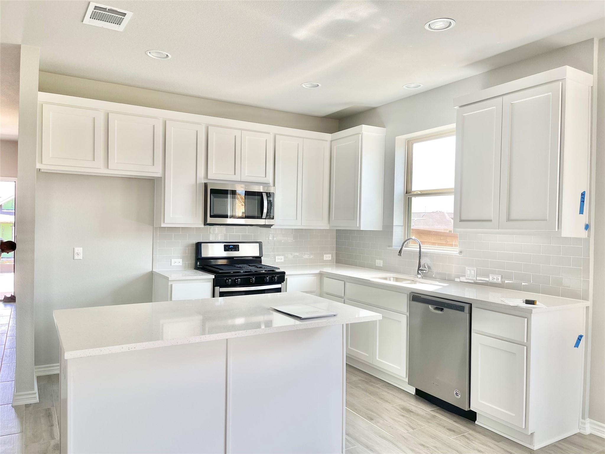 2929 Sage Ranch Drive Leander TX 78641