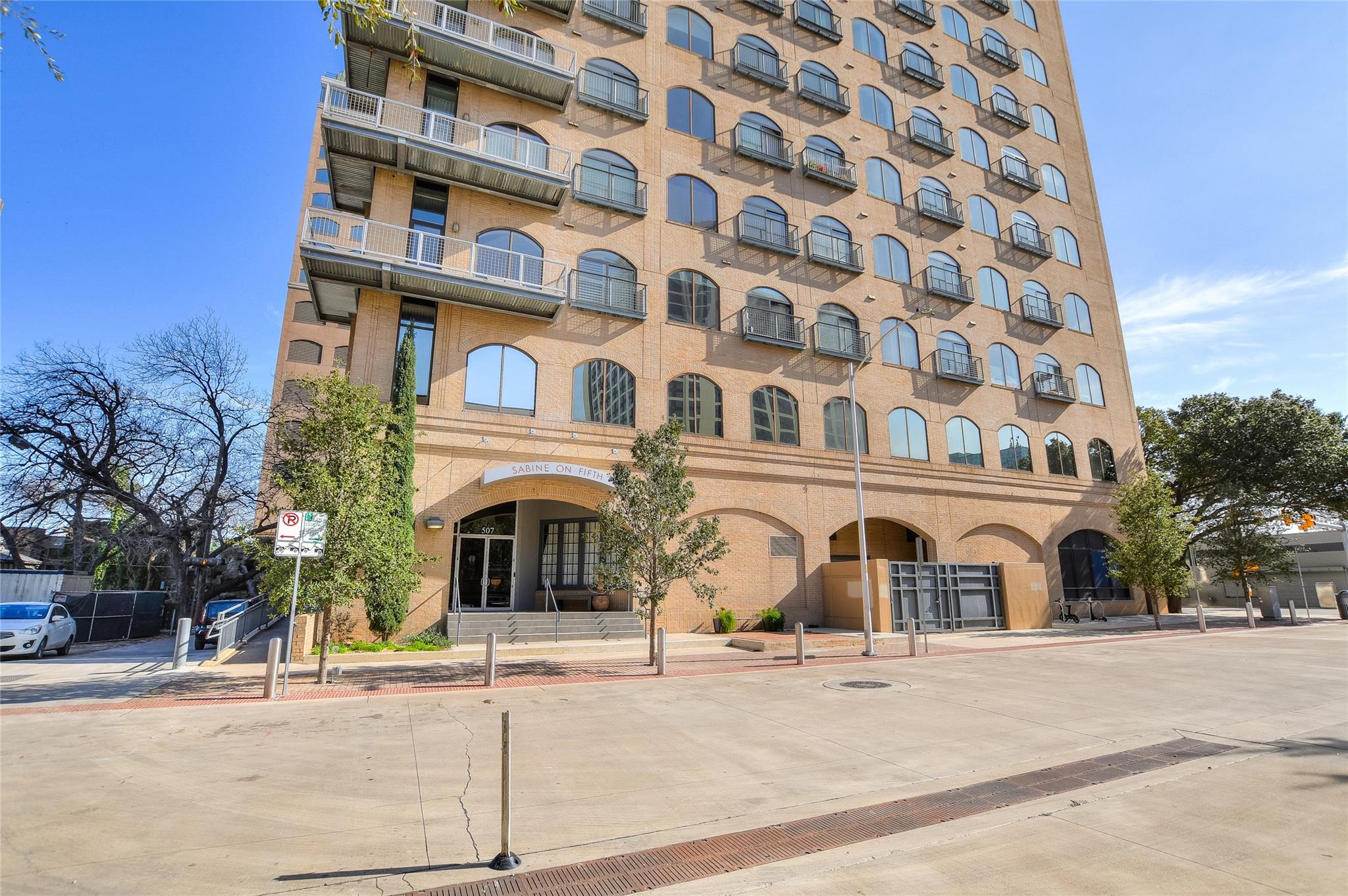 507 Sabine Street Austin TX 78701