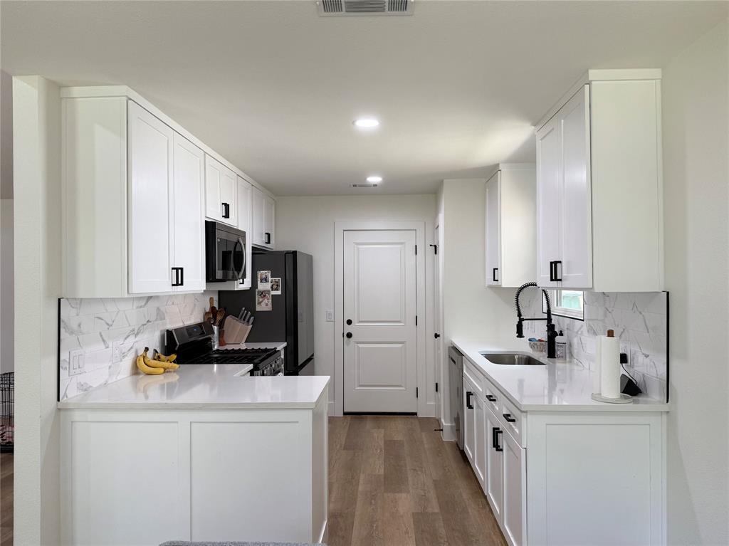 4404 Sarasota Drive Austin TX 78749