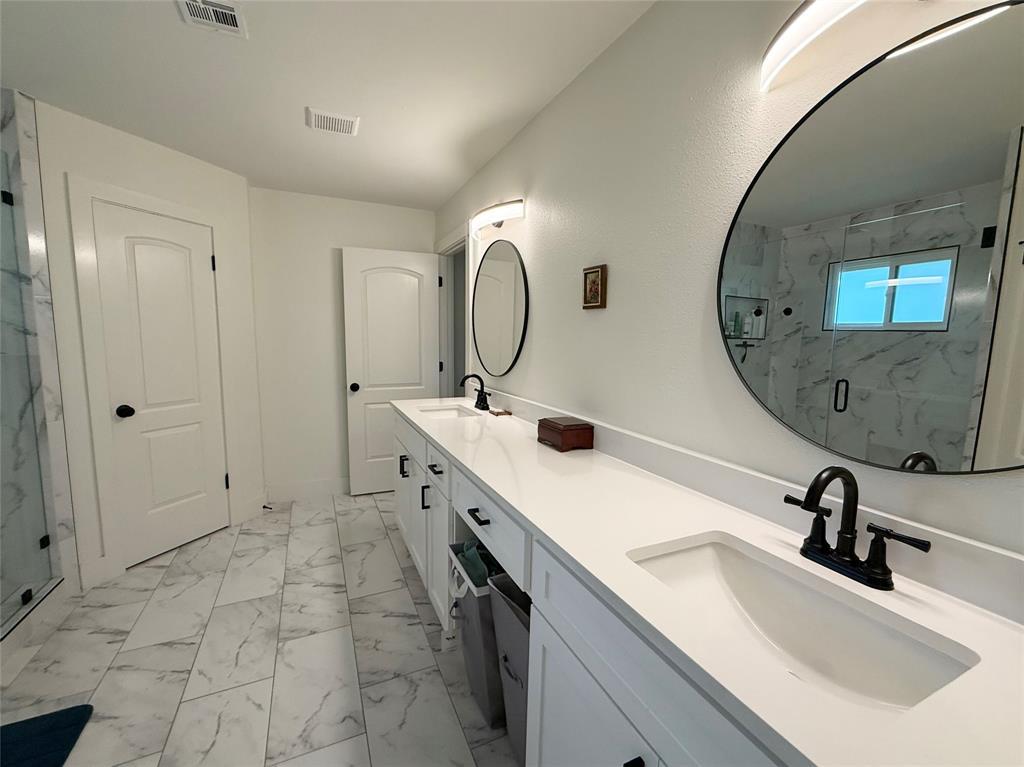 4404 Sarasota Drive Austin TX 78749