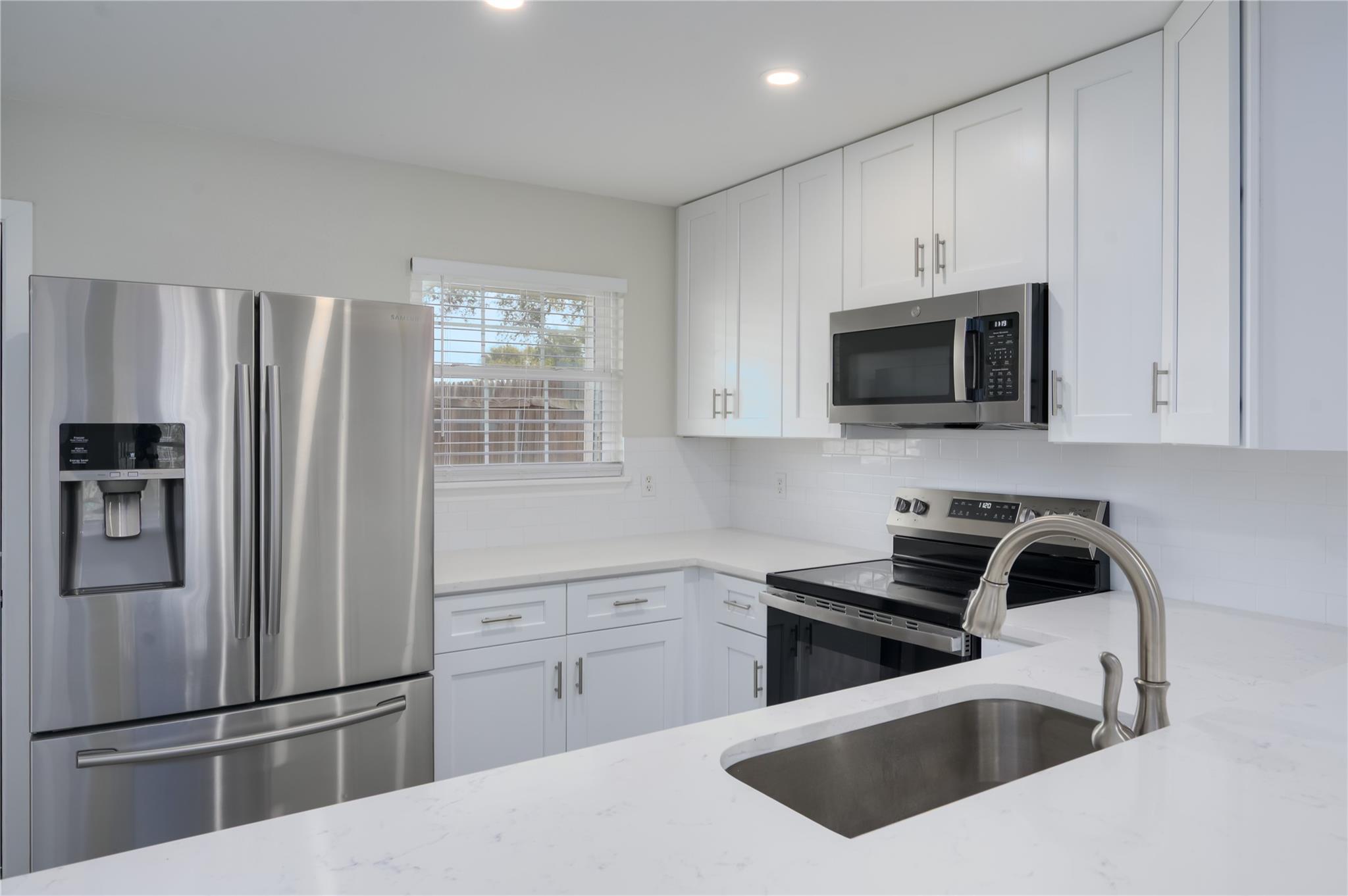 15302 Cavalier Canyon Drive Lakeway TX 78734