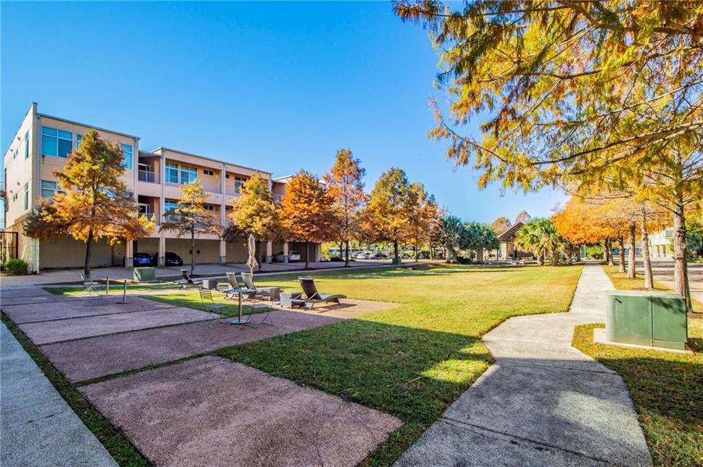 2401 E 6th Street Austin TX 78702