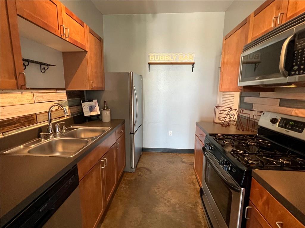 2401 E 6th Street Austin TX 78702