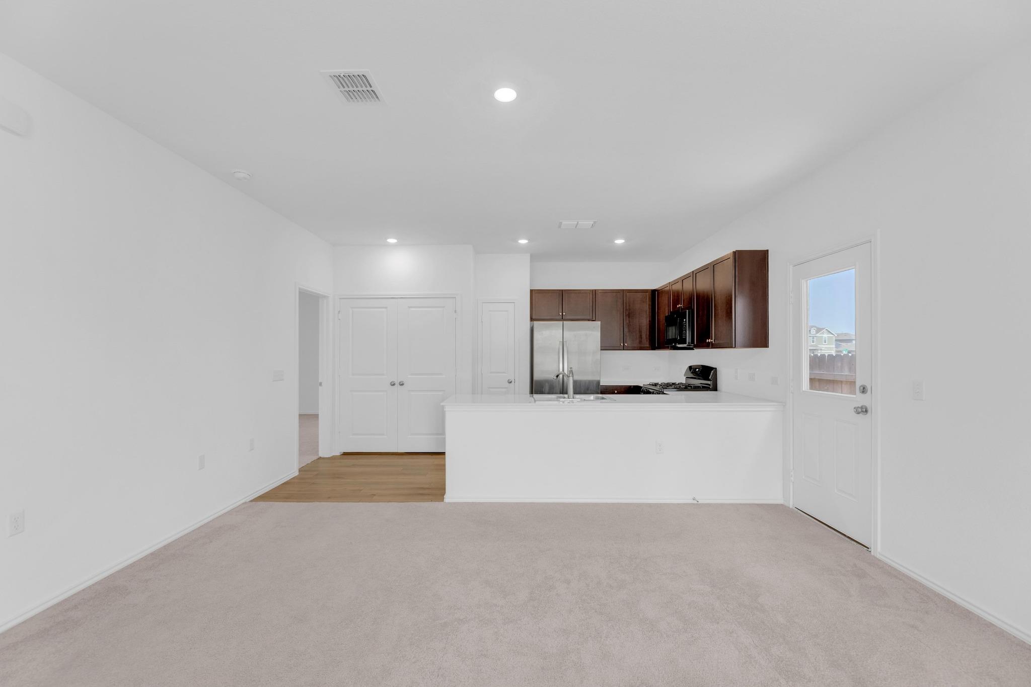 2812 Dezmond Diamond Court Pflugerville TX 78660