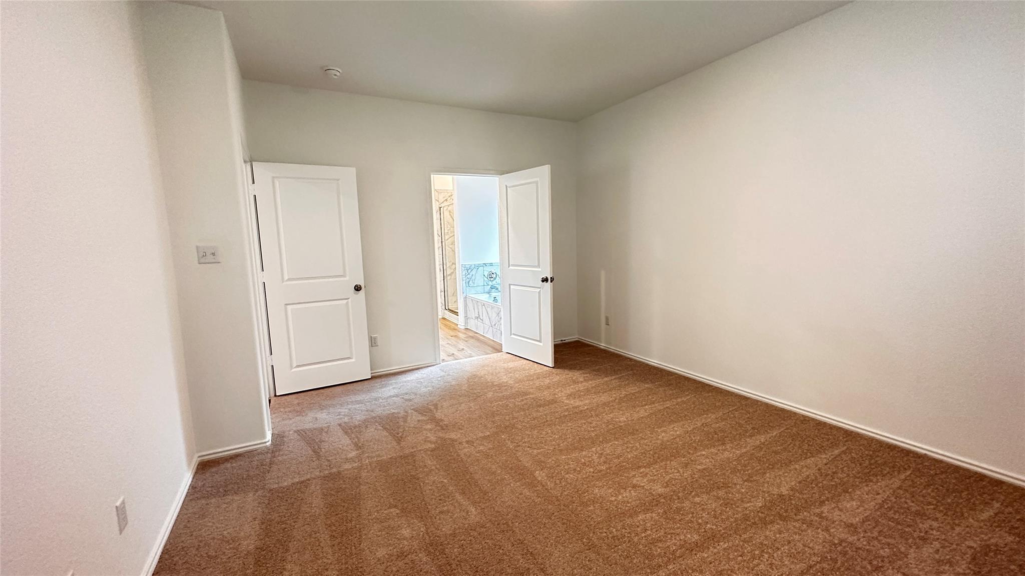 138 Milliner Loop Hutto TX 78634