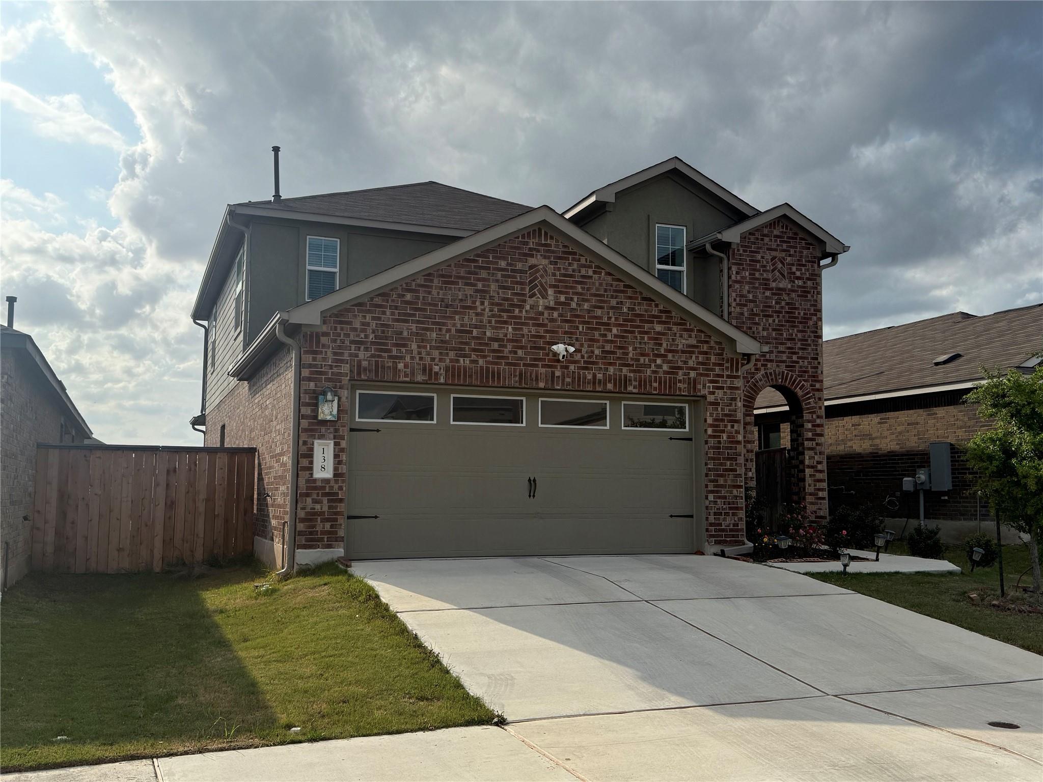 138 Milliner Loop Hutto TX 78634