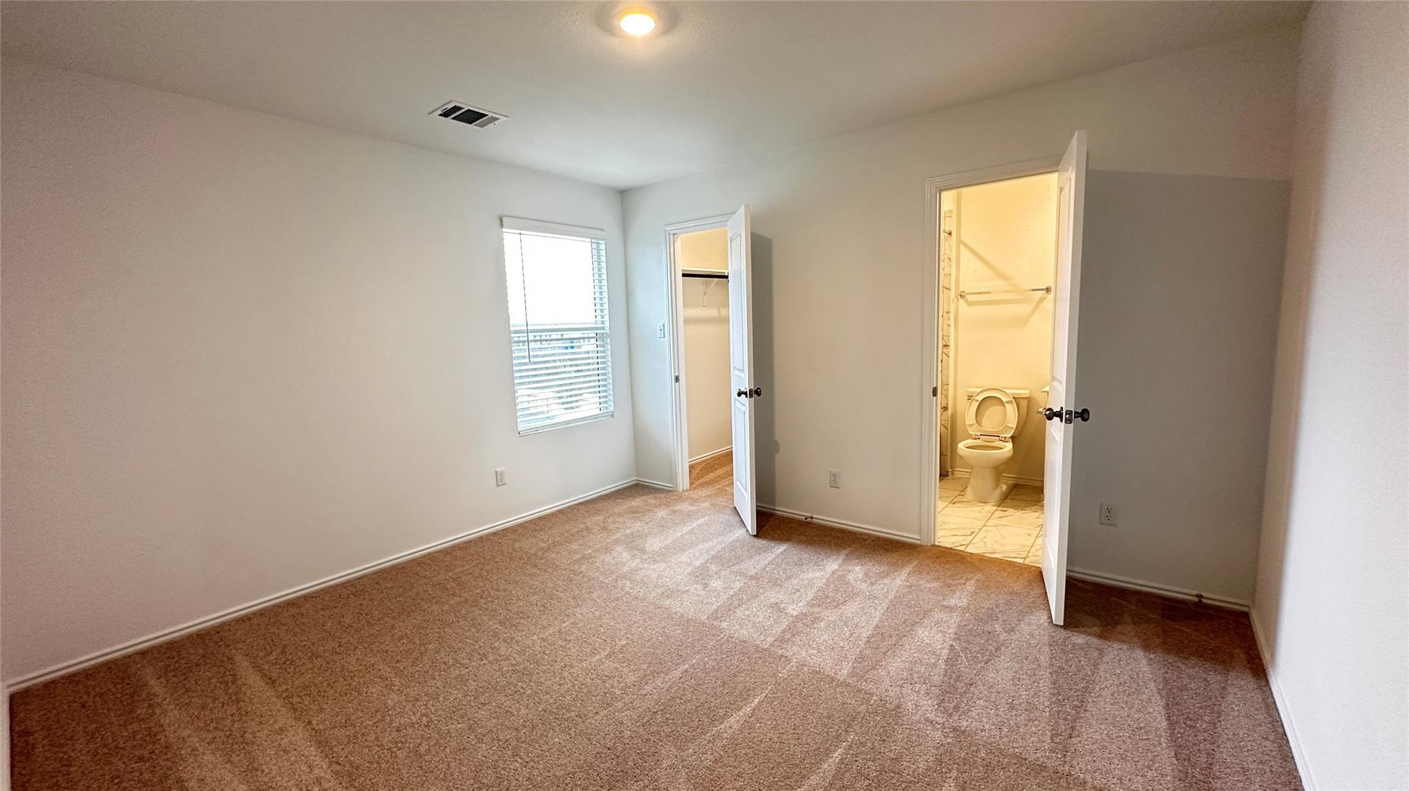 138 Milliner Loop Hutto TX 78634