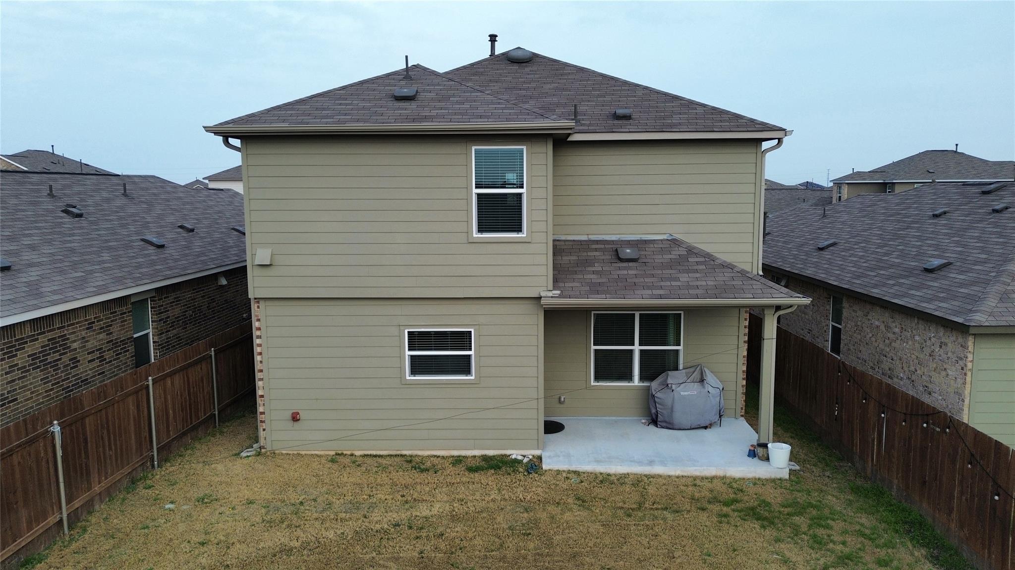 138 Milliner Loop Hutto TX 78634