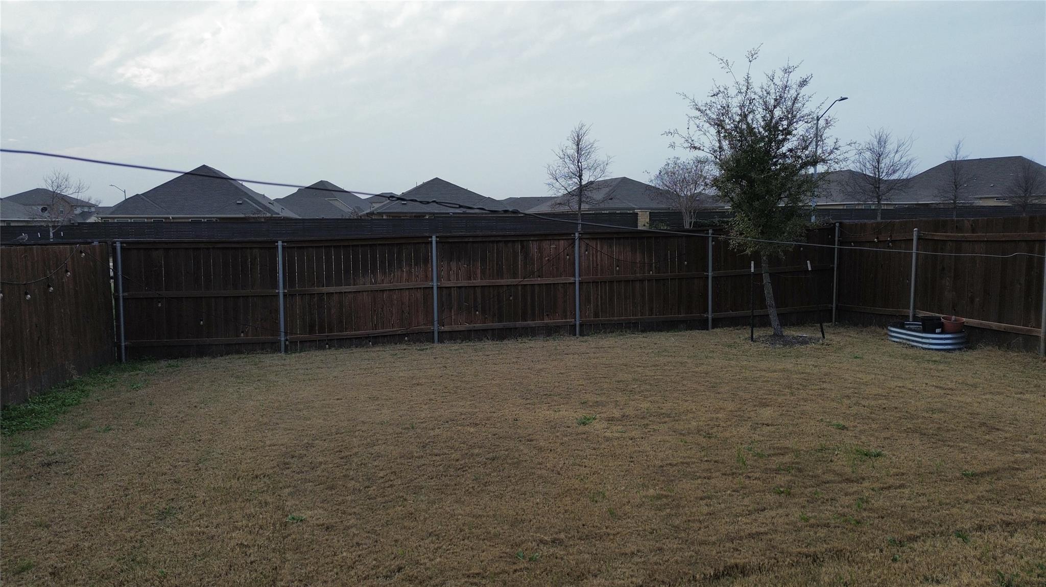 138 Milliner Loop Hutto TX 78634