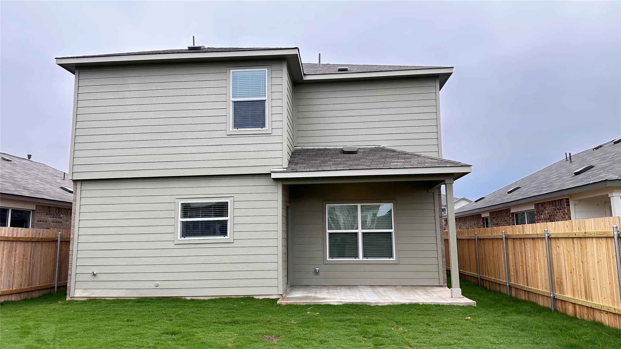 138 Milliner Loop Hutto TX 78634