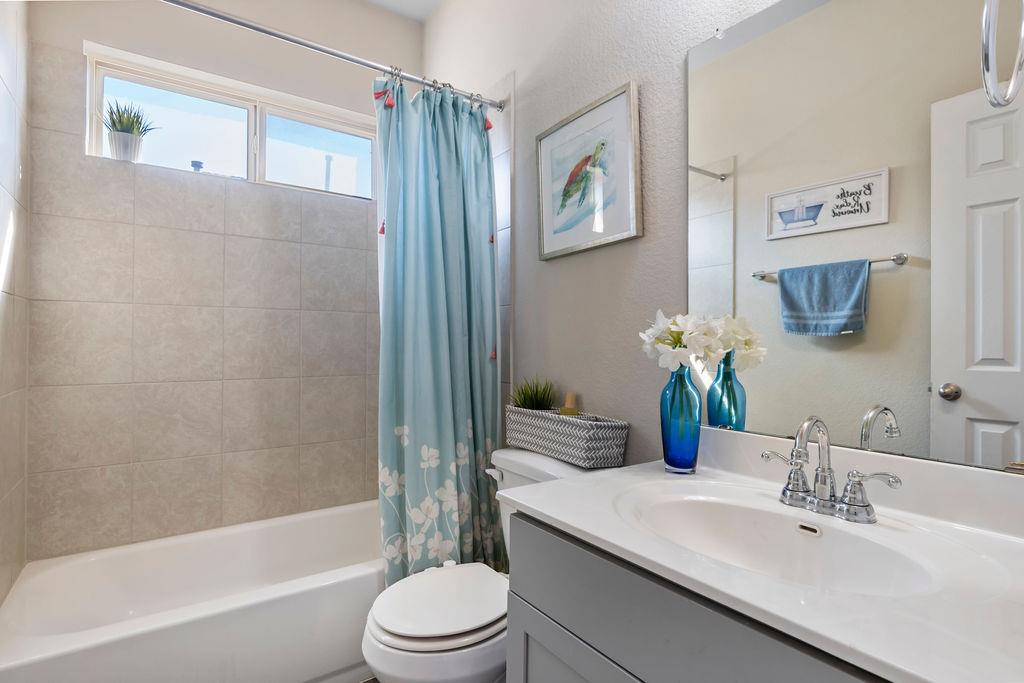 909 Zacarias Drive Leander TX 78641