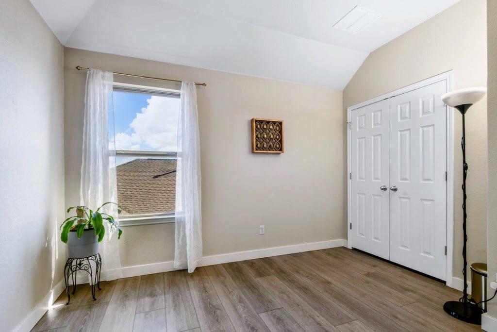 909 Zacarias Drive Leander TX 78641