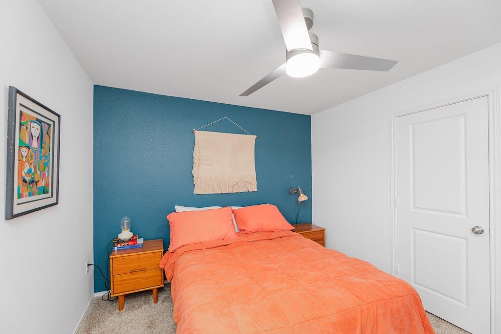 17817 Willacy Cove Elgin TX 78621