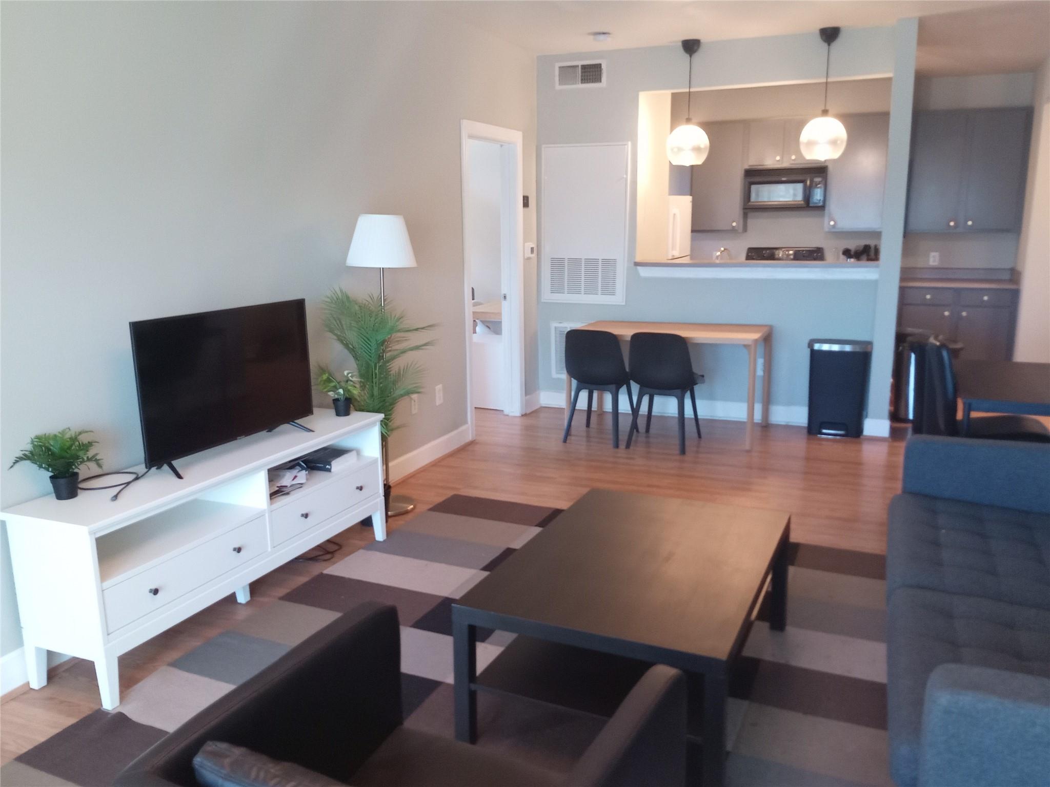 1901 Crossing Place Place Austin TX 78741