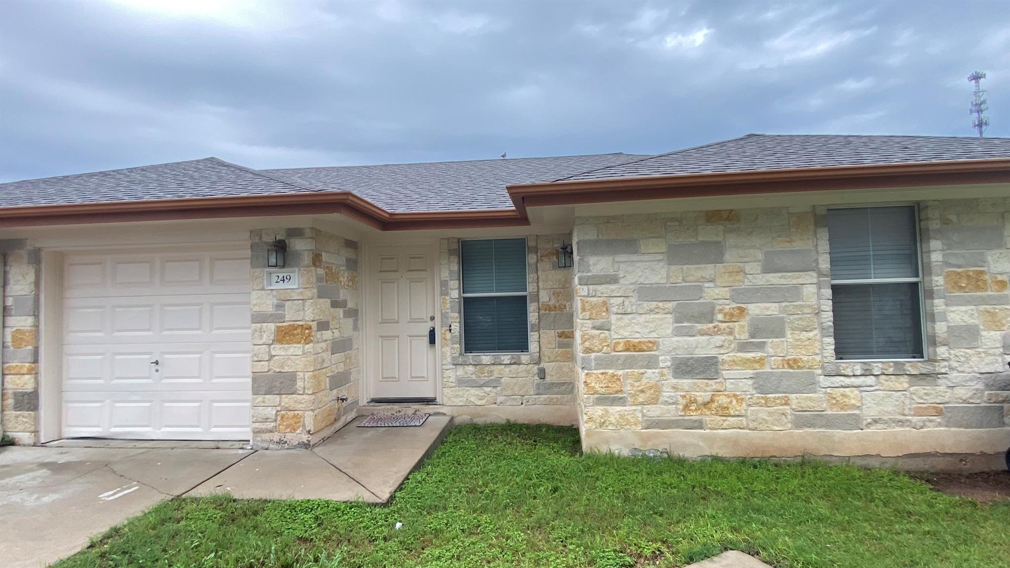 249 Marvin Cove Hutto TX 78634