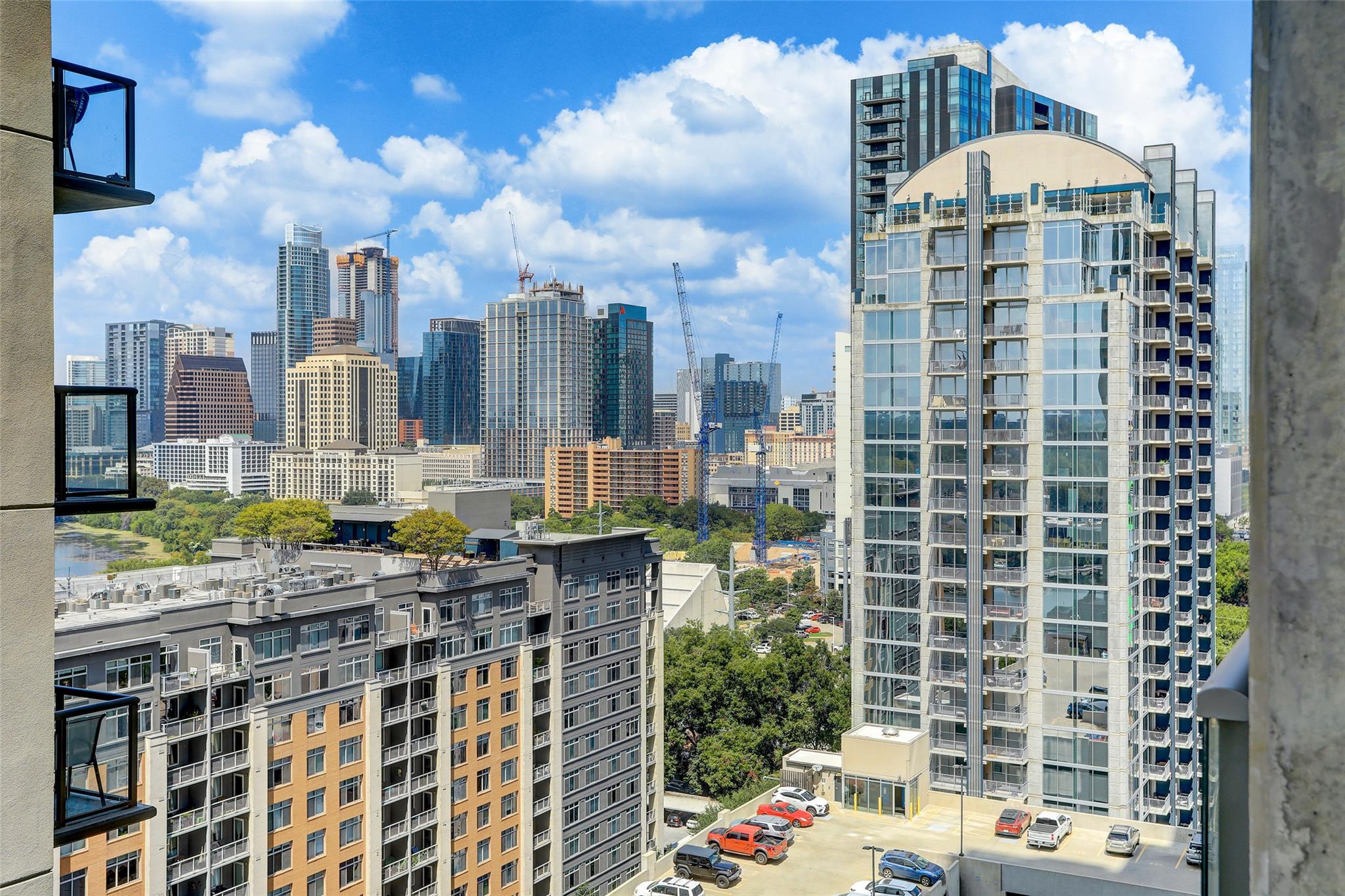 44 E Avenue Austin TX 78701