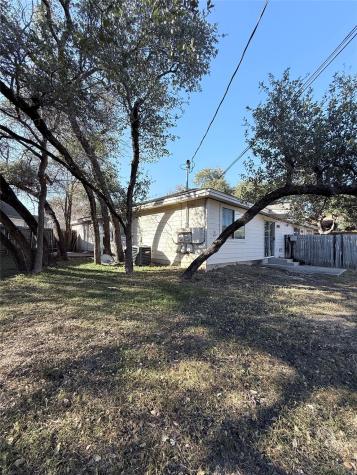 8621 Talyne Chaise Circle Austin TX 78729