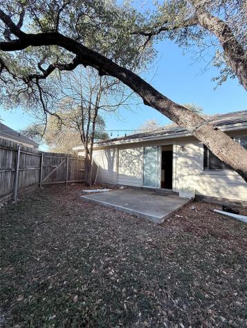 8621 Talyne Chaise Circle Austin TX 78729