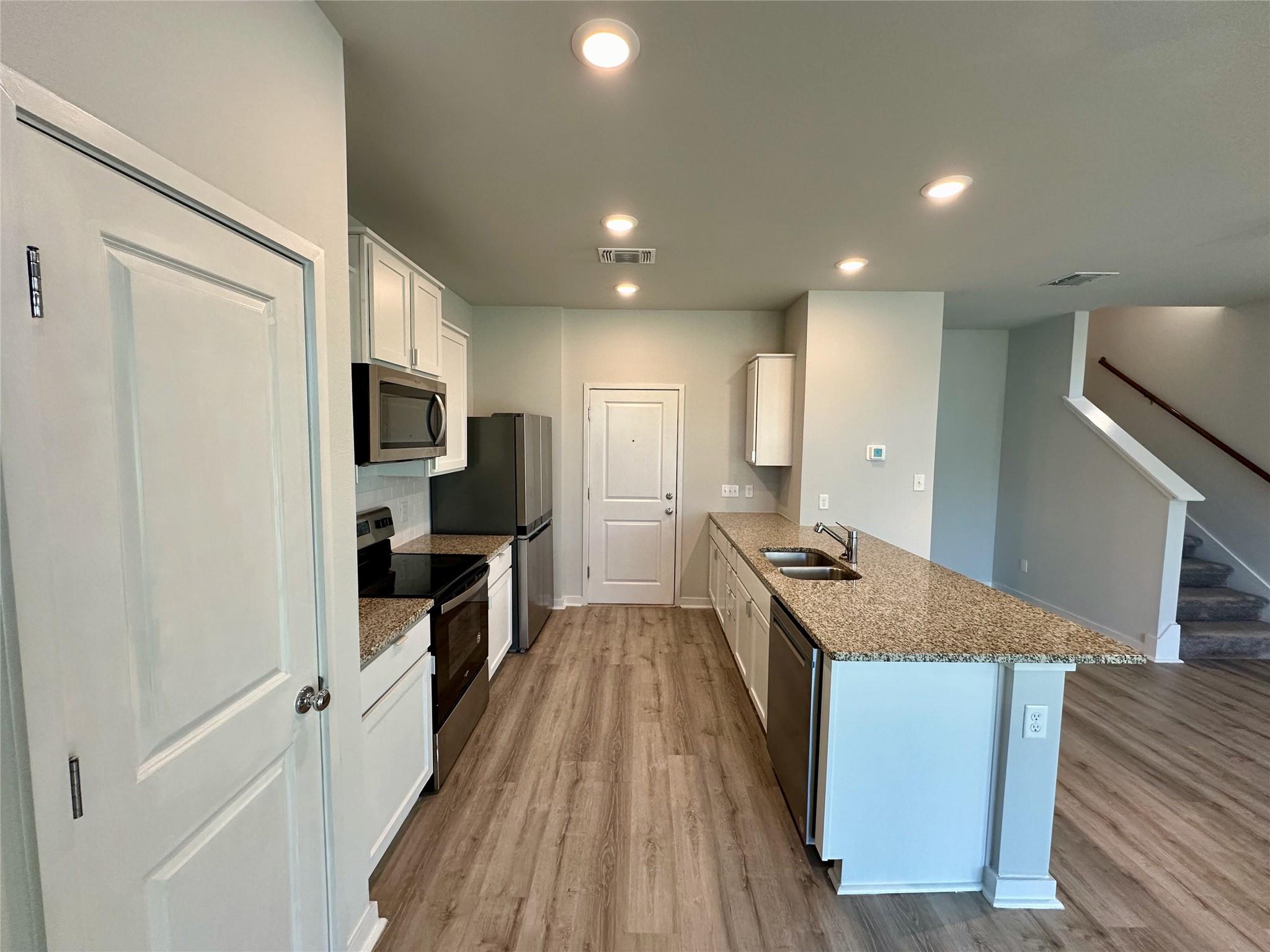605 W South Street Leander TX 78641