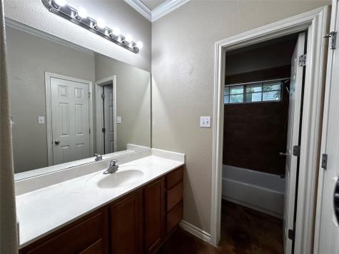 408 Nelray Boulevard Austin TX 78751