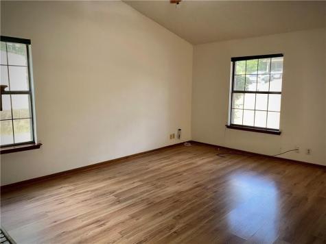 6902 Thorncliffe Drive Austin TX 78731