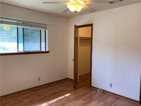 6902 Thorncliffe Drive Austin TX 78731