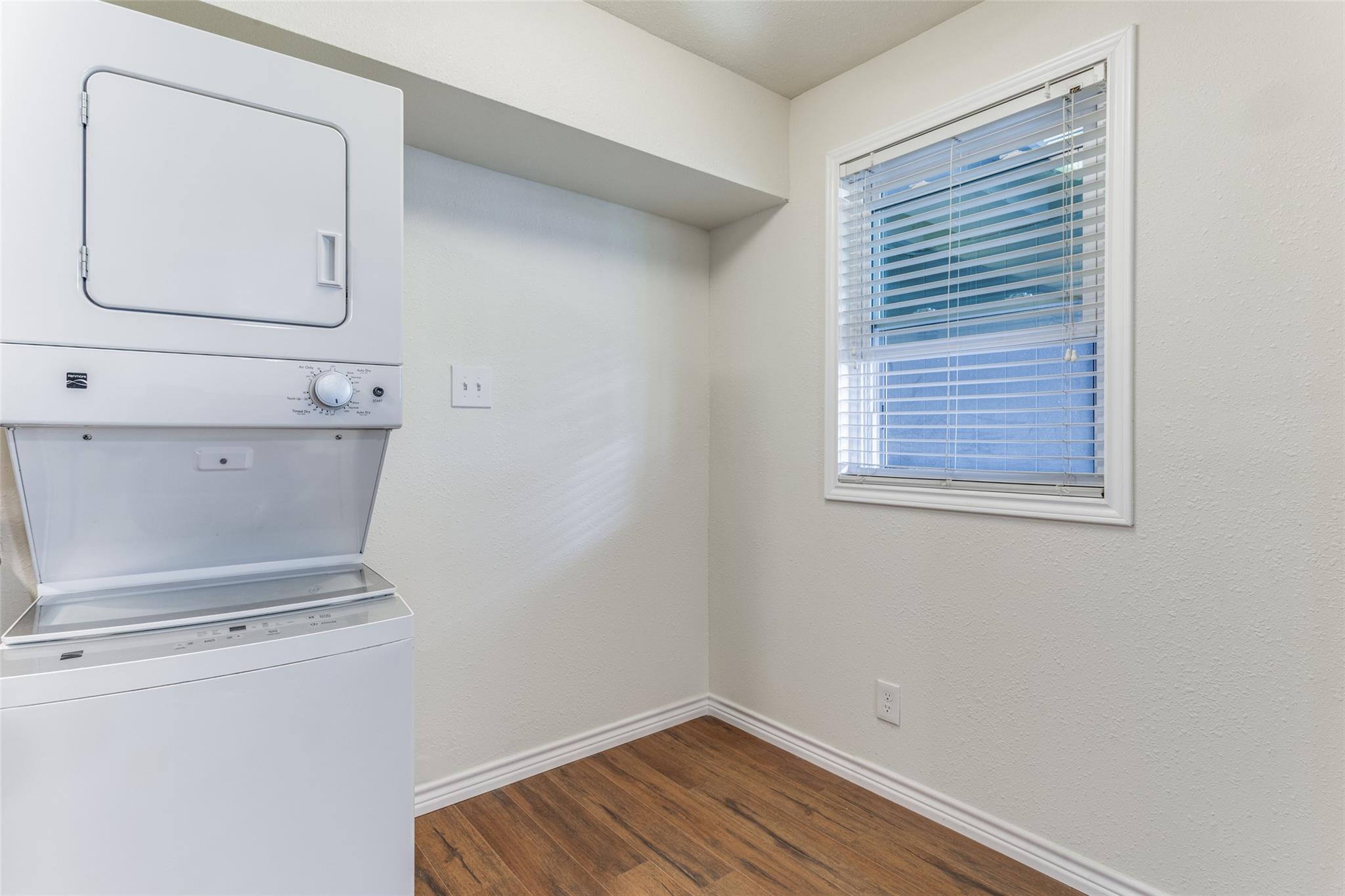 2401 Manor Road Austin TX 78722