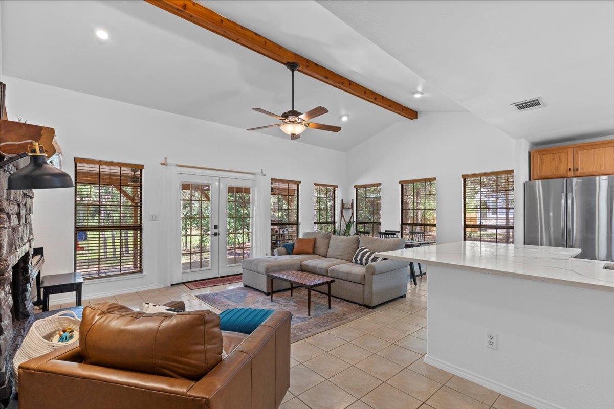 120 Lake Point Way Bastrop TX 78602