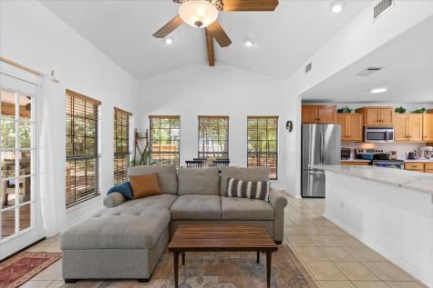 120 Lake Point Way Bastrop TX 78602