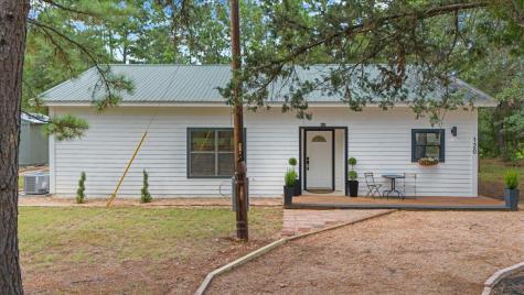 120 Lake Point Way Bastrop TX 78602