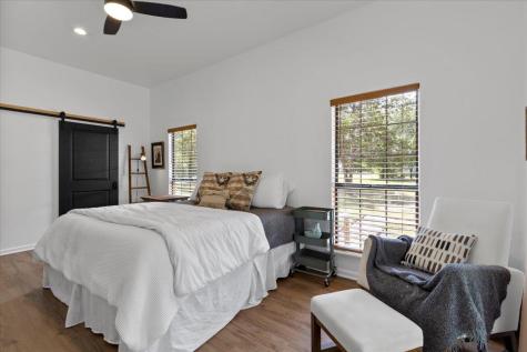 120 Lake Point Way Bastrop TX 78602
