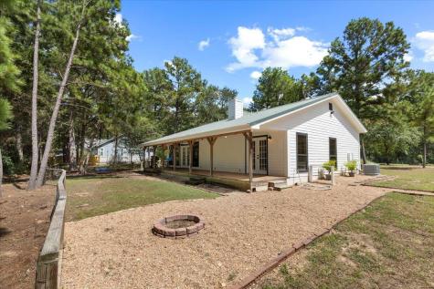 120 Lake Point Way Bastrop TX 78602
