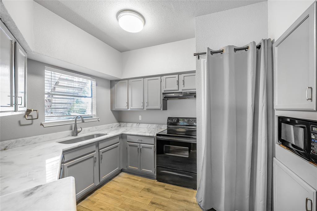 2450 Wickersham Lane Austin TX 78741