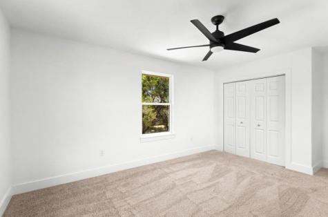 5102 Moss Point Lago Vista TX 78645