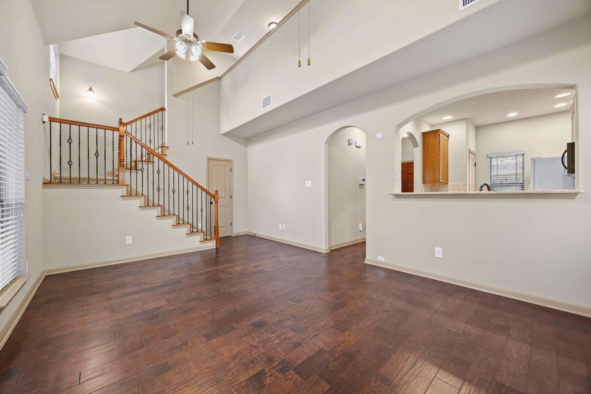 263 Cleveland Kyle TX 78640