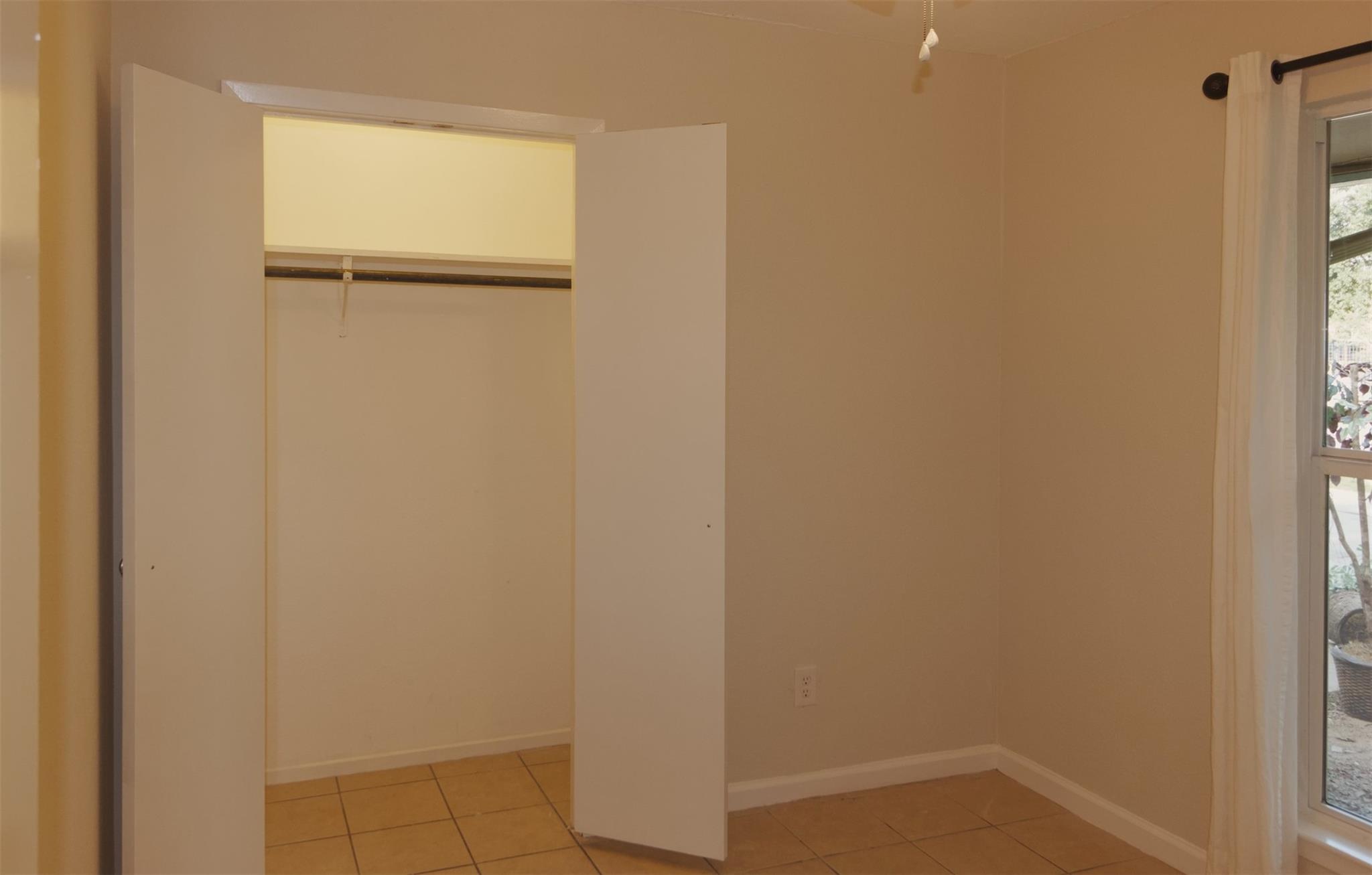 5308 Peppertree Parkway Austin TX 78744